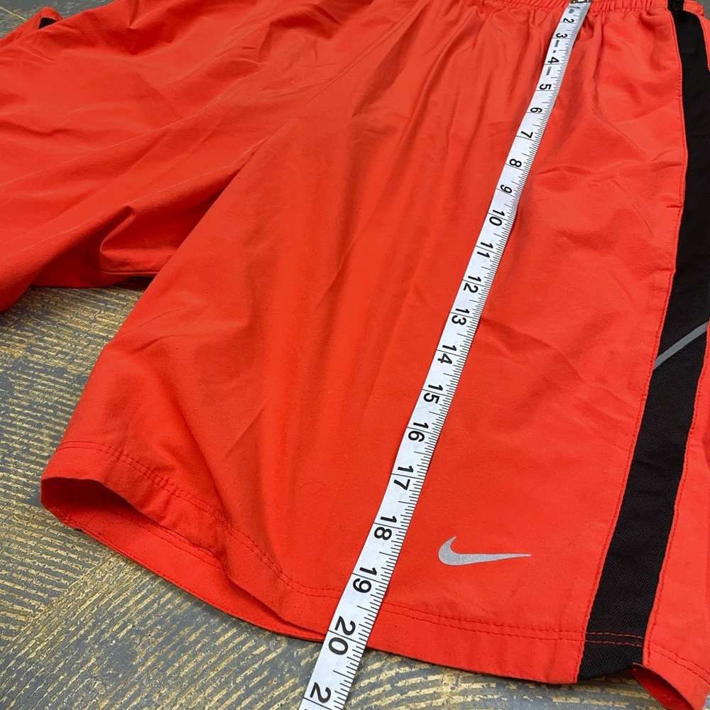 Nike Freedom 9” Running Shorts 373745-835 Large Infrared Black Challenger - Picture 10 of 15